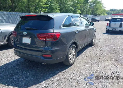 2019 Kia Sorento 3.3L Lx z USA, uszkodzony, nr VIN 5XYPGDA59KG445698